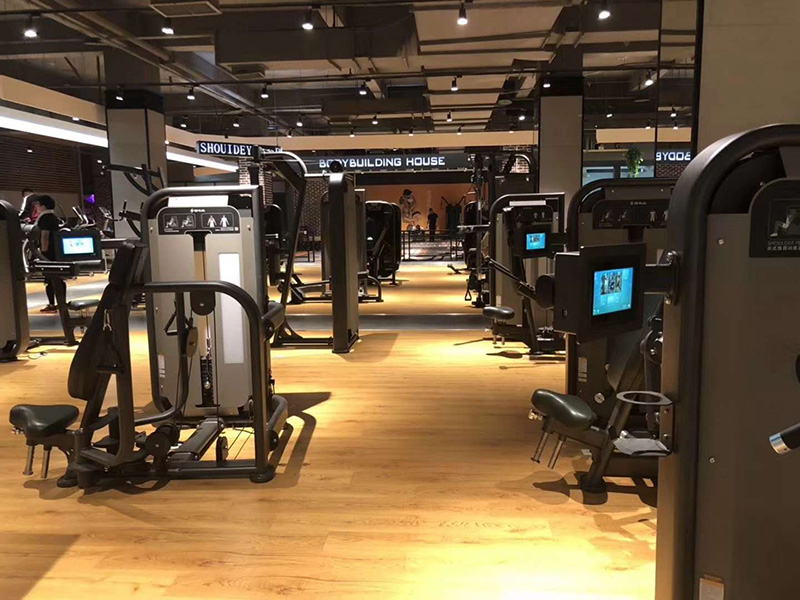 星空xk智能健身器材